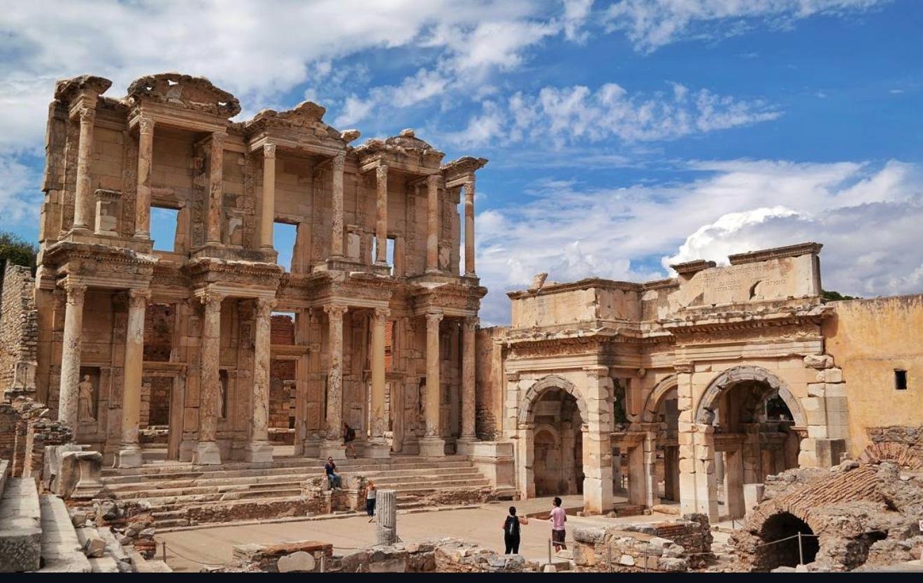 Efes Celsus Kütüphanesi